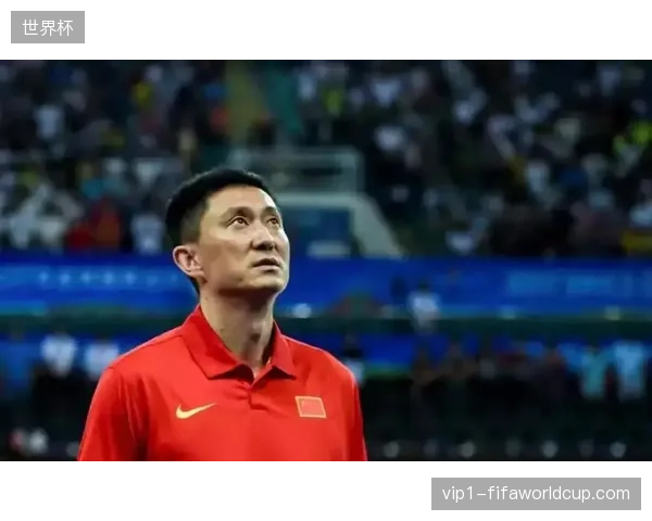 杜锋教练赛季中段的双塔实验暴露出空间难题，牺牲进攻流畅性换取内线防守